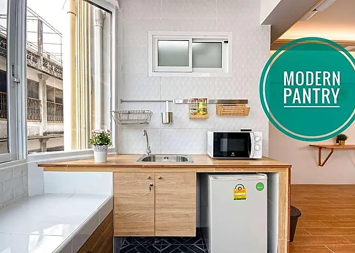 Family Hub @ Pratunam 5 - Group + Free Pickup 3* 曼谷
