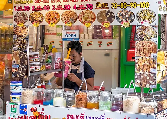 Family Hub @ Pratunam 5 - Group + Free Pickup 酒店 曼谷