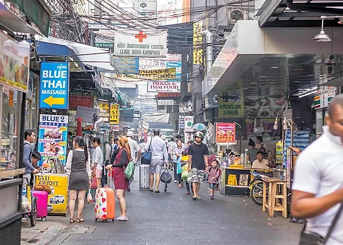 酒店 Family Hub @ Pratunam 5 - Group + Free Pickup 曼谷